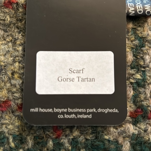☘️☘️John Branigan Weavers Irish Scarf ☘️☘️NWT - Picture 8 of 8